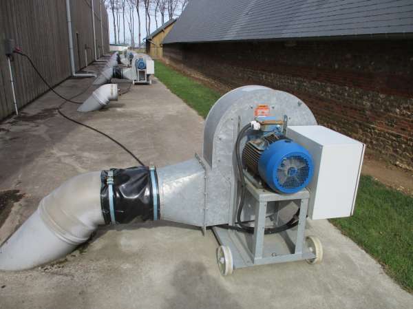 Ventilation par caniveau – Traversée sous la fondation